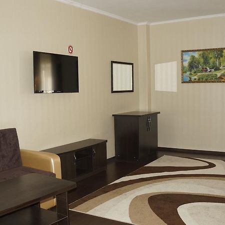 Home Hotel Astana Εξωτερικό φωτογραφία