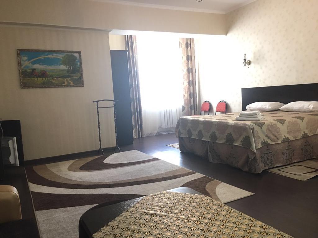 Home Hotel Astana Εξωτερικό φωτογραφία